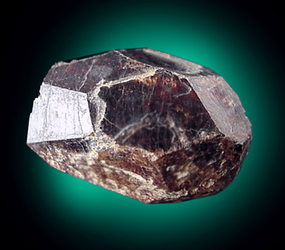 Mineral Specimens: Almandine Garnet, elongated crystal from Ham & Weeks Quarry, Wakefield, New Hampshire