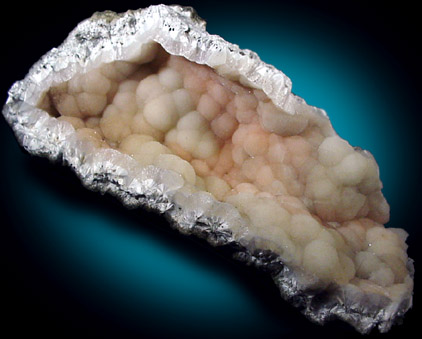 Mineral Specimens: Pectolite from Millington Quarry, Millington, New Jersey