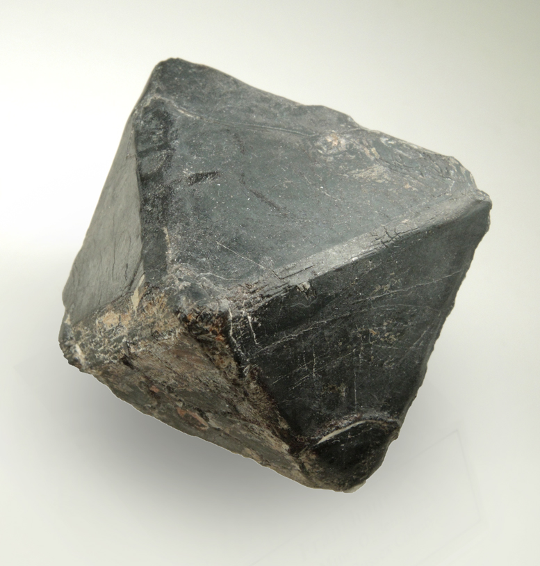 Franklinite from Sterling Mine, Ogdensburg, Sterling Hill, Sussex County, New Jersey (Type Locality for Franklinite)