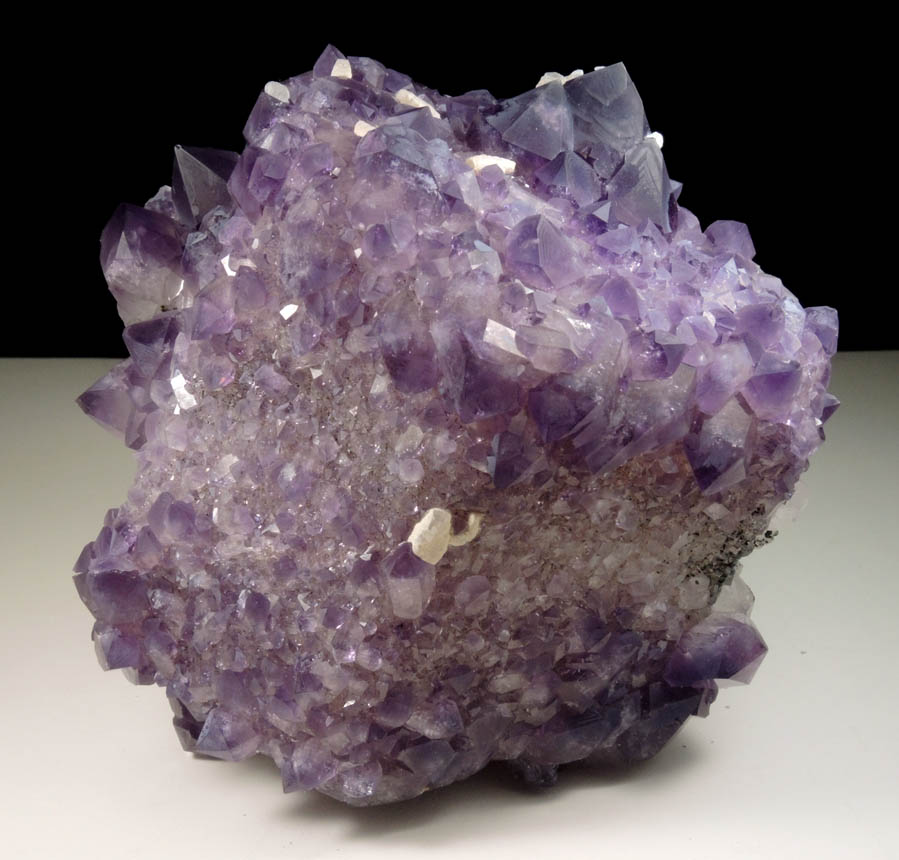 Quartz var. Amethyst pseudomorph after Aragonite with Calcite from Alto Uruguai, Rio Grande do Sul, Brazil