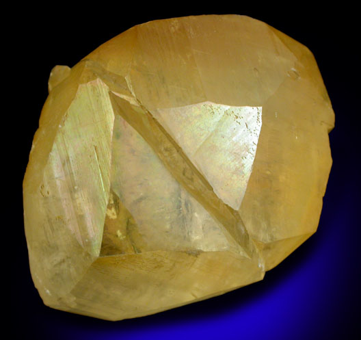 Calcite twinned crystals from Thomasville Crushed Stone Quarry, Jackson Township, York County, Pennsylvania