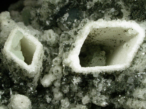 Datolite pseudomorphs after Anhydrite with Prehnite and Actinolite from Prospect Park Quarry, Prospect Park, Passaic County, New Jersey