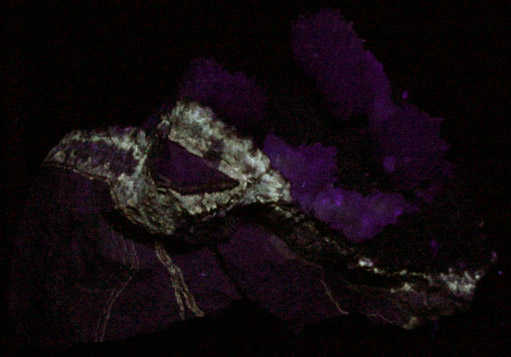 Calcite on Calcite from Oskaloosa area coal mines, Mahaska County, Iowa