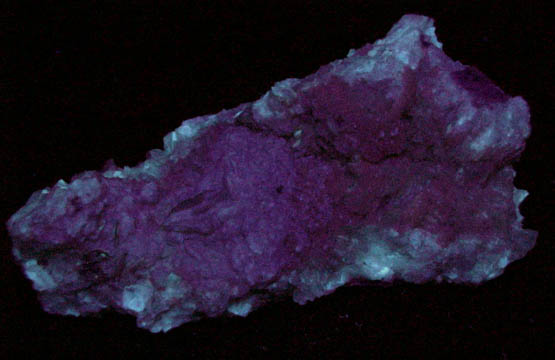 Brucite and Hydromagnesite from Cedar Hill Quarry, State Line District, Lancaster County, Pennsylvania