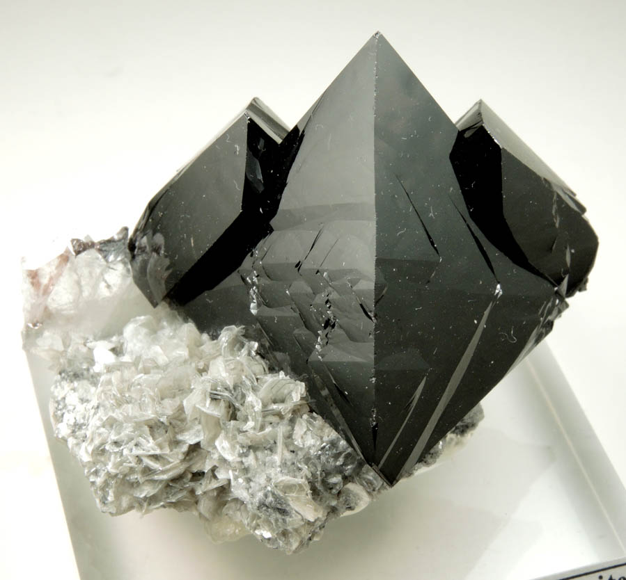 Cassiterite with Muscovite from Shuijingchang, near Xuebaoding Mountain, Sichuan, China