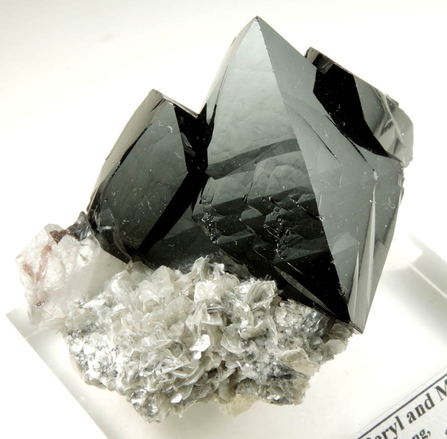 Cassiterite with Muscovite from Shuijingchang, near Xuebaoding Mountain, Sichuan, China