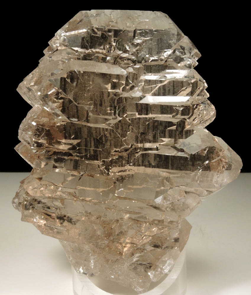 Quartz var. Gwindel-habit from Dodo Mine, Tyumenskaya Oblast', Polar Urals, Russia