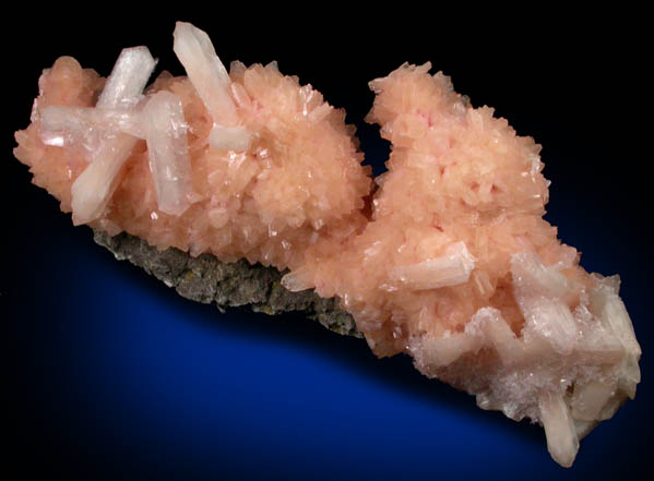 Heulandite-Ca with Stilbite-Ca from Pune District, Maharashtra, India