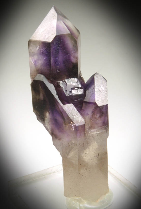 Quartz var. Amethyst Quartz from Goboboseb Mountains, 43 km west of Brandberg Mountain, Erongo region, Namibia