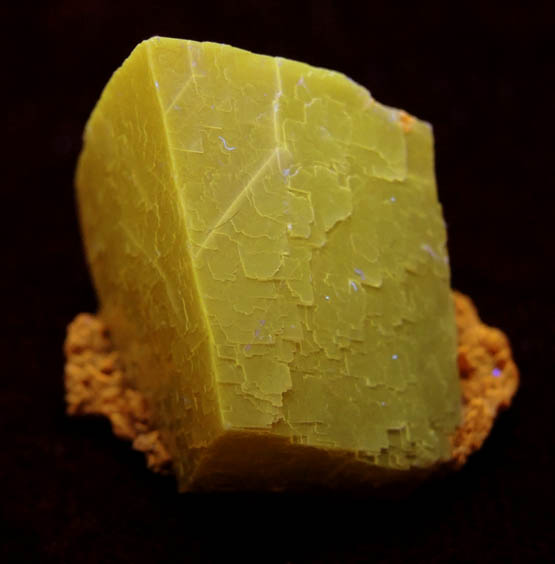 Calcite from Gopher Valley Quarry, 16 km southwest of McMinnville, Yamhill County, Oregon
