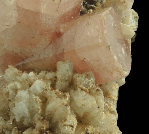 Fluorapatite from Nagar District, Gilgit-Baltistan, Pakistan