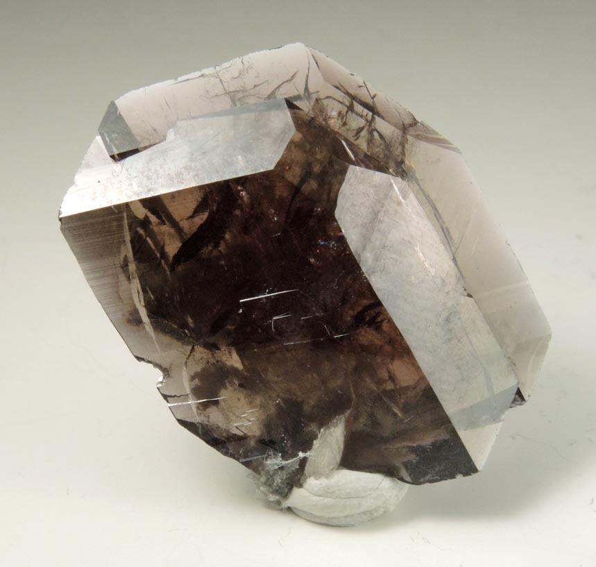 Axinite-(Fe) from Puiva Deposit, Tyumenskaya Oblast', Sub-Polar Ural Mountains, Russia