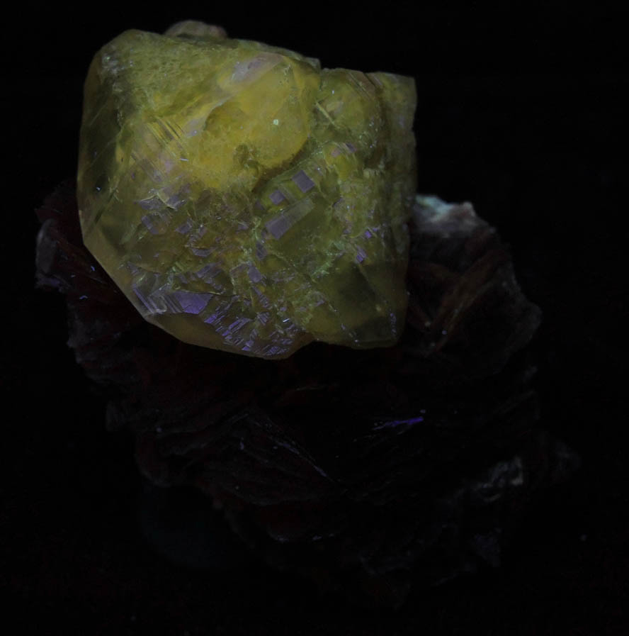 Cerussite on Barite over Galena from Mibladen, Haute Moulouya Basin, Zeida-Aouli-Mibladen belt, Midelt Province, Morocco