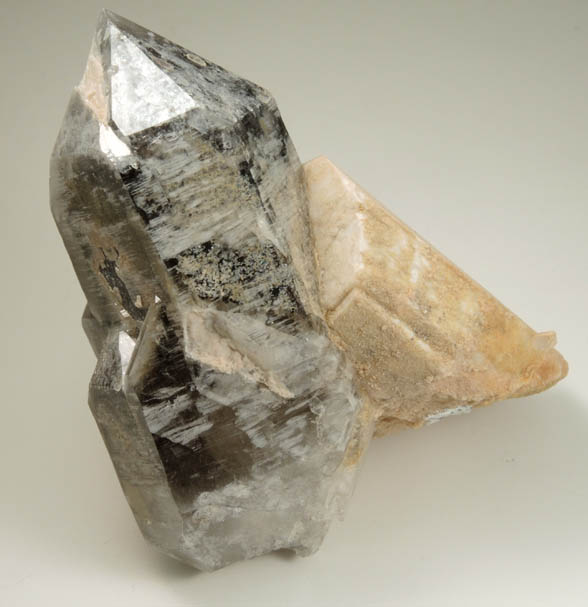 Quartz var. Smoky Quartz on Microcline from Oliver Diggings, Moat Mountain, Hale's Location, west of North Conway, New Hampshire