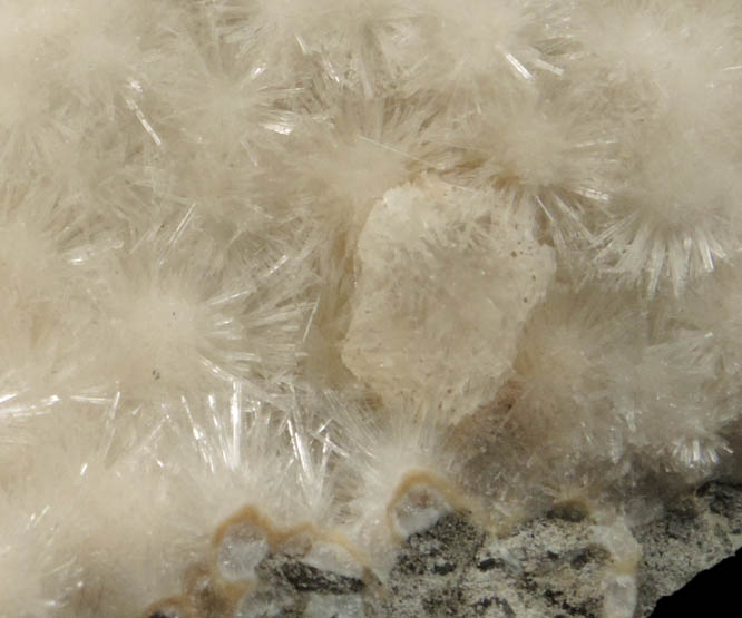 Natrolite from �st� nad Labem (Aussig), Ceske Stredohori Mountains, Bohemia, Czech Republic